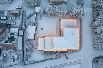 Rodinná rezidence v Novém Spolí – Luxus, prostor a wellness  - 18