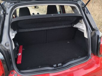 SMART forfour 1.0i duocolor 2015 – 4dv / 4 místa - 18