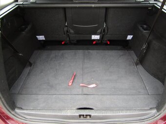 Renault Grand Scénic III 1,5 dCi 81 kW/110k 7 míst, tažné - 18