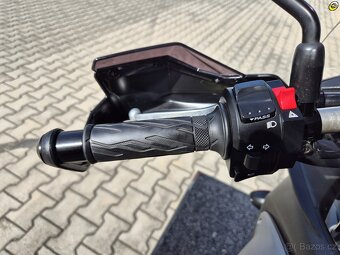 Suzuki DL 650 V-Strom - 18