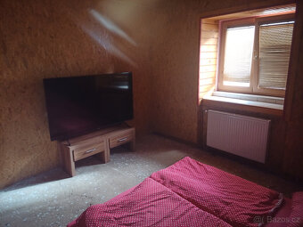 Sleva Nabízím k prodeji rodinný dům po částečné rekonstrukci - 18