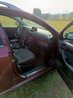 Toyota Avensis Kombi 2.0 D4D,r.v.2004, STK 6/26 - 18