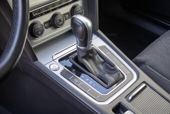 Volkswagen Passat Variant b8 2.0 TDI DSG 20 000km - 18