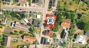 Dům k celkové rekonstrukci nebo demolici - 18