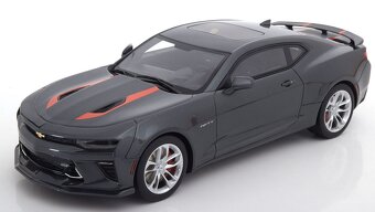 Chevrolet, Porsche a Ferrari   1:18  GT Spirit - 18