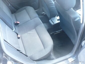 Volkswagen Passat Variant 1.9 TDI 74 kW - 18