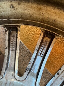 Originální alu kola BMW - 18
