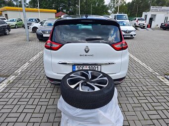 Grand Scénic BOSE 1.6dCi130 96kW 7-míst - 18