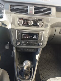 VW CADDY 2.0 TDI, 02/2018, SKŘÍŇ, VW Servis - 18