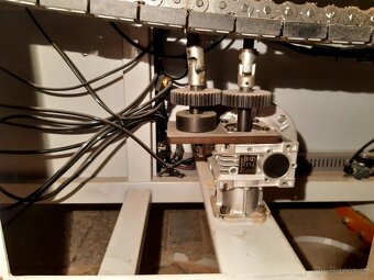 Olepovačka ABS hran - 18