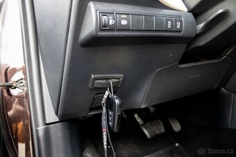 Toyota Corolla 1.8 Hybrid e-CVT Style Tech - 18
