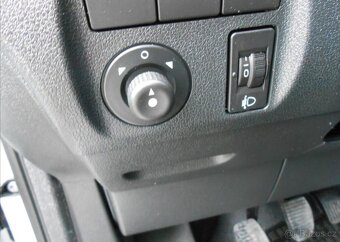 Citroën Berlingo 1,6 HDI 55 kW 3.Místa nafta manuál 55 kw - 18