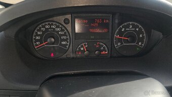 5 míst 2017 velmi pěkná vestavba obytné auto - 18