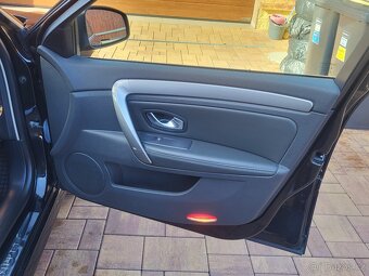 Renault Laguna III 2.0dCi 150PS Limited - REZERVACE - 18