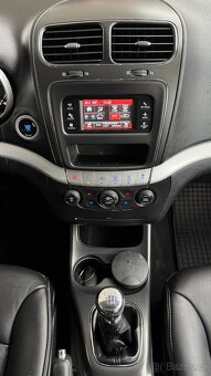 Fiat Freemont 2.0 JTD 2011,7 míst,2x kola,MAX VÝBAVA - 18