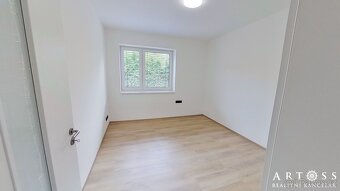 Pronájem novostavby rodinného domu 4+kk s terasou, v obci Li - 18