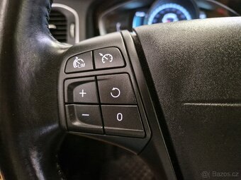 Volvo V60 D4 120kw-1.Majitel-Led-Xenon-Tažné Zařízení - 18