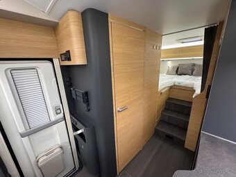 ADRIA CORAL XL 660 SL, 180 PS, AUTOMAT 8st., alkovna - 18