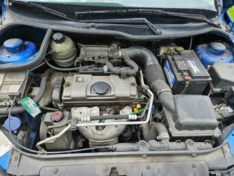 Peugeot 206 1.4 sw - 18
