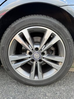 Mercedes Benz E350 4 matic - 18