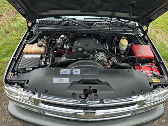 2003 Chevrolet Suburban K2500 8.1 Vortec LT - 18