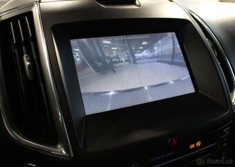 Ford Edge TDCI AWD PS Titanium Pano / DP nafta automat - 18