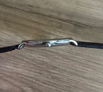 Hodinky Adriatica Swiss Made - 18