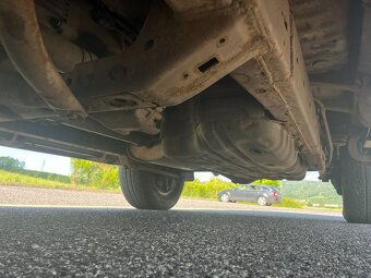 Toyota Land Cruiser 120 3.0 D4-D 127 kW - 18
