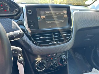 Peugeot 2008 1.6Hdi 73kw - 18