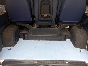 Citroën Jumper 2.2 HDI 74 kw 9 míst - 18