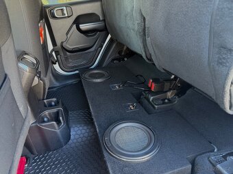JEEP GLADIATOR - EXTREME EDITION Možná výmena - 18
