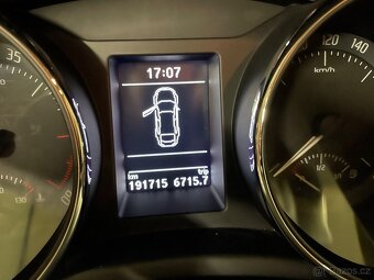 Škoda Superb II FL 2.0TDI DSG - 18