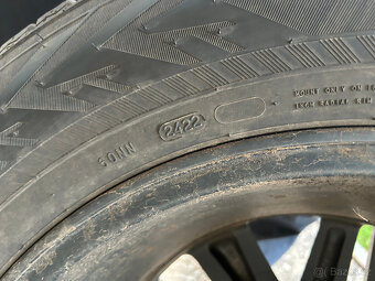 Toyota Hilux kompletni kola zimní pneu 265/60R18 - 18