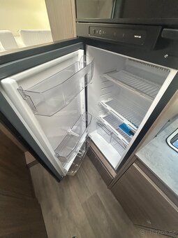 Nový obytný vůz CARADO T334S 9/2025 - 18