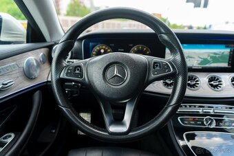 Mercedes E400 4Matic Coupé (C238, W213) 245kW, FULL výbava - 18