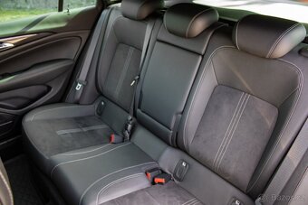 Opel Insignia ST 2.0 CDTi GS Line A/T - 18