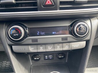 HYUNDAI KONA 4x4 benzin - 18