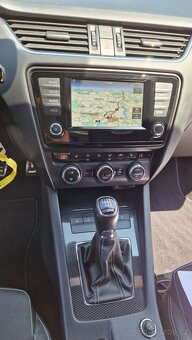 ŠKODA OCTAVIA 3 RS 2.0 TDI 135KW.2017.1.MAJITEL.NEHAVAROVÁNO - 18
