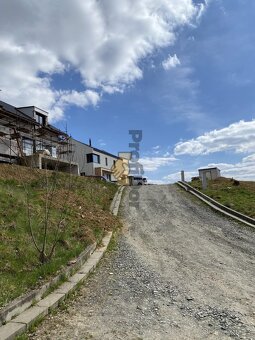 Prodej pozemek stavební, CP 916 m2, Zlín, místní část Lužkov - 18