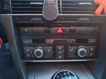 Prodám AUDI A6 2,7TDi Avant, facelift, manuál - 18