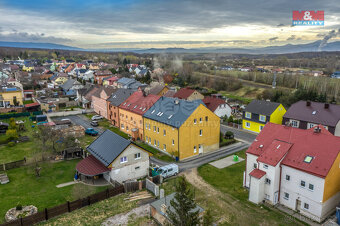 Prodej bytu 2+1, 60 m², Lom, ul. Husova - 18