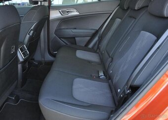 Kia Sportage 1.6T-GDi EXCLUSIVE ZÁRUKA ČR - 18