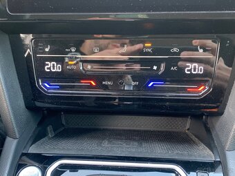 VW PASSAT B8 FACELIFT 110KW DSG •Business•IQ MATRIX LED• - 18