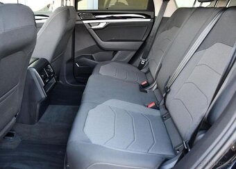 Volkswagen Touareg 3.0TDi 4M VZDUCH TAŽNÉ ČR - 18