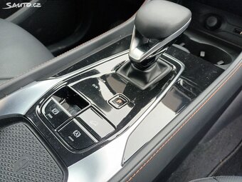 MG HS, 1.5i 125kw Excl. 11800tkm dph - 18