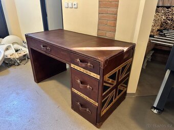 Psací stůl do prostoru kožený top model - 18