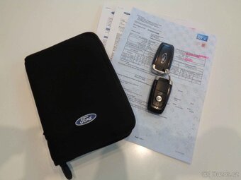 Ford S-max 2,0 TDCI automat TITANIUM 172.000 km - 18