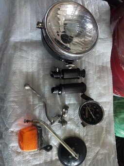 Řidítka rukojeť plynů rukojeť gumová M72 Dněpr Ural K750 - 18