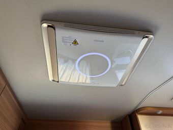 Karavan obytny přívěs WEINSBERG CaraOne - 18