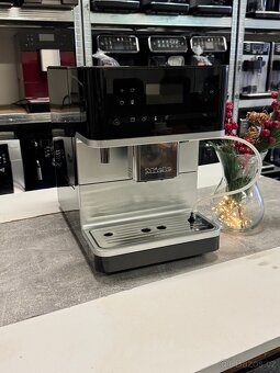 Kávovar MIELE CM6350 - 18
